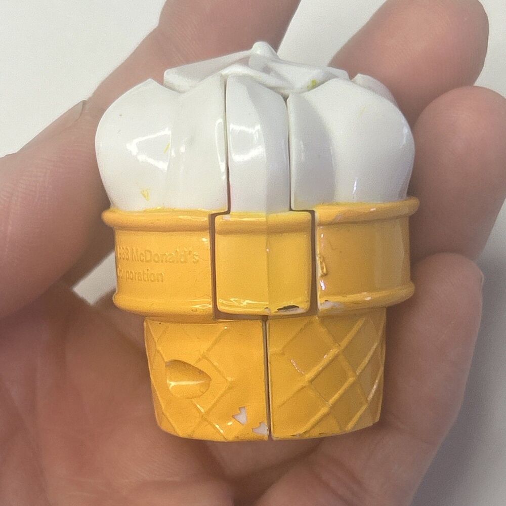1988 McDonalds Transformer toy, Ice Cream cone, fun collectible plastic toy